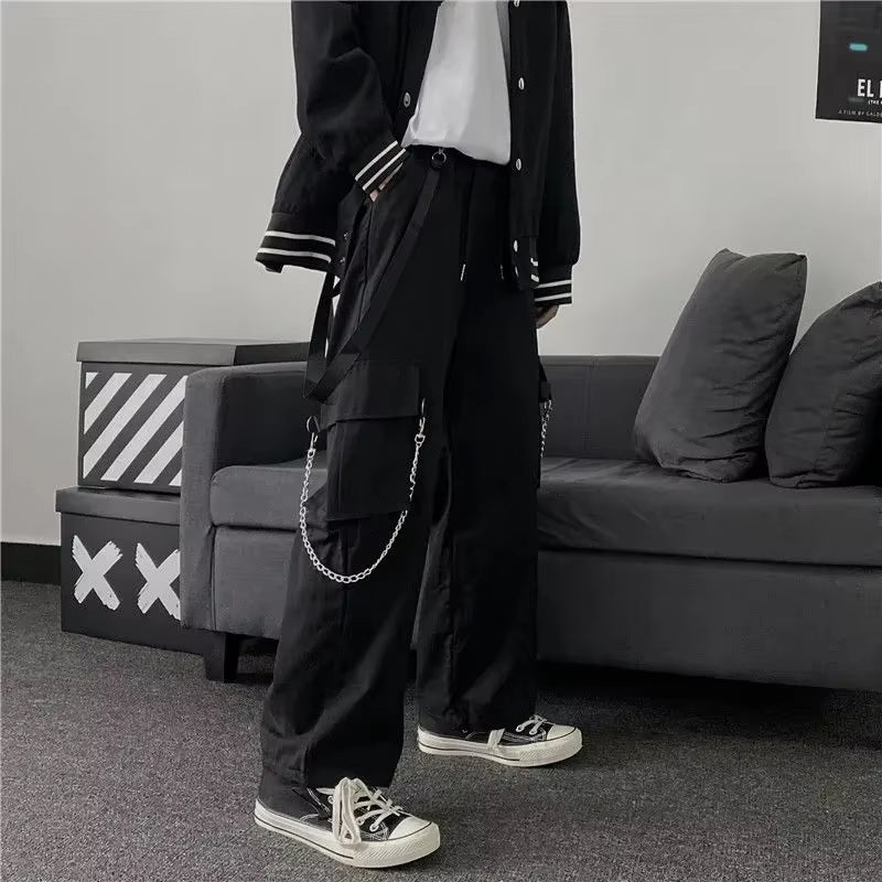 Pantalon cargo noir style gothique punk avec chaîne, style streetwear, jambes larges